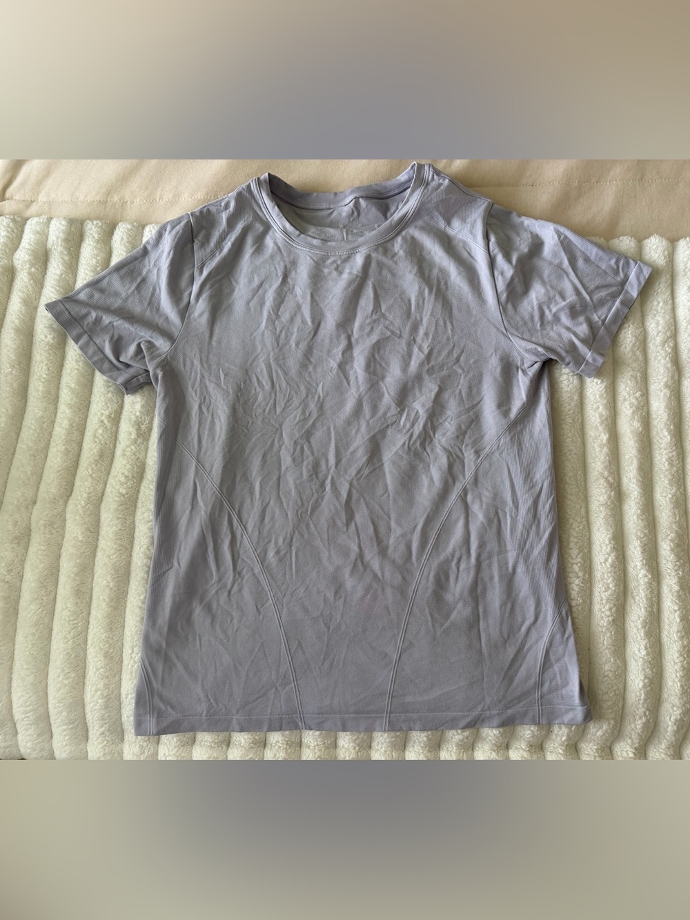 Fabletics Crew Neck Performance Shirt - Light Lavender